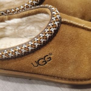 Ugg slippers